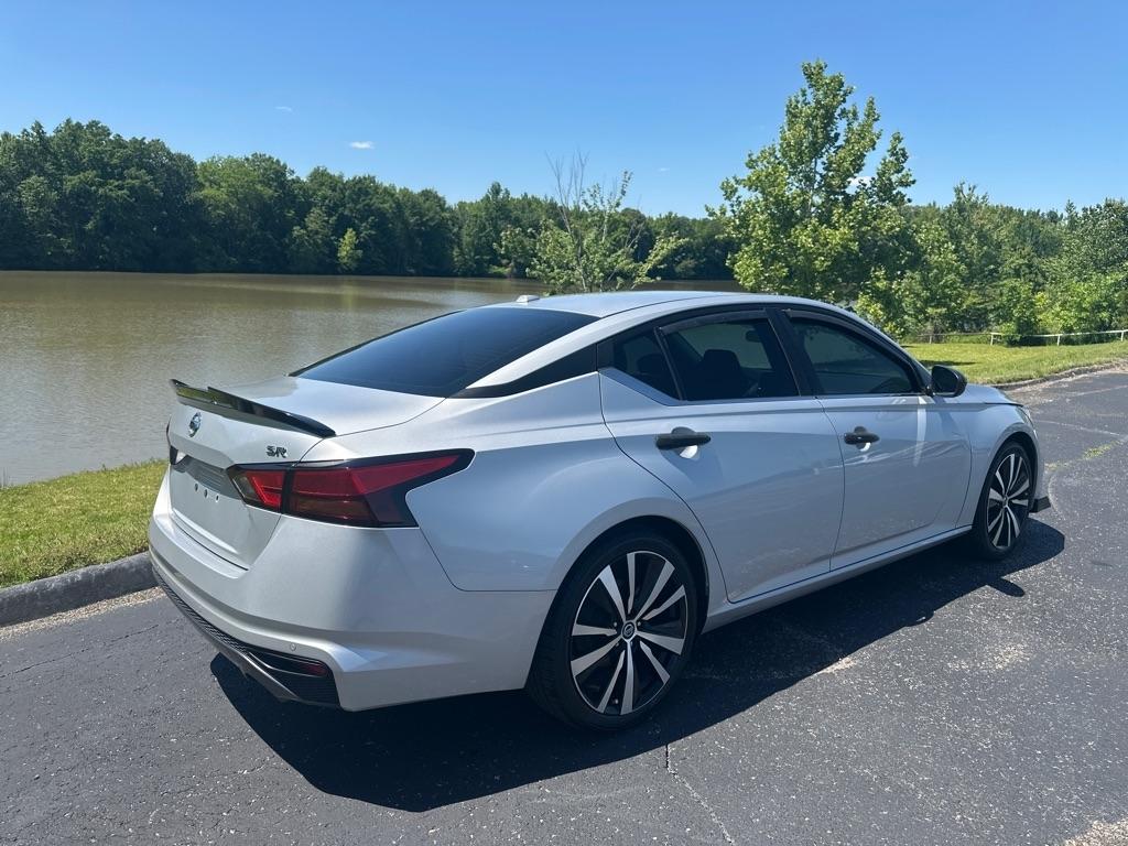 Nissan Altima 2.5 SR Sedan 2021