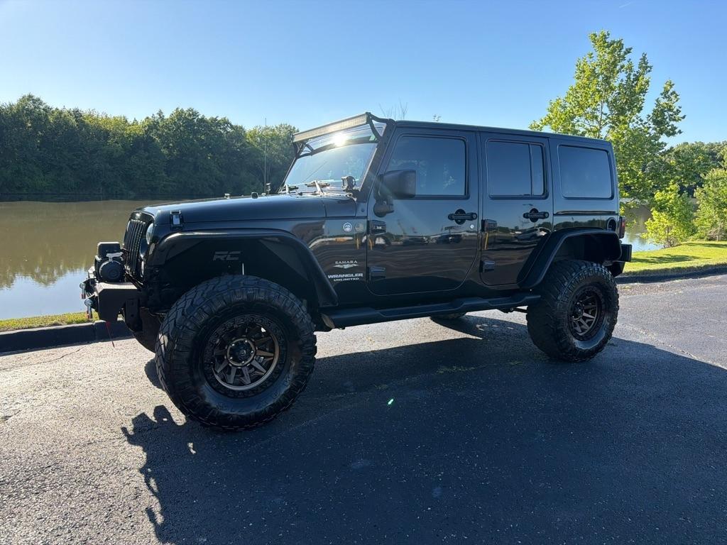 Jeep Wrangler Unlimited 4WD 4dr Sahara 2015