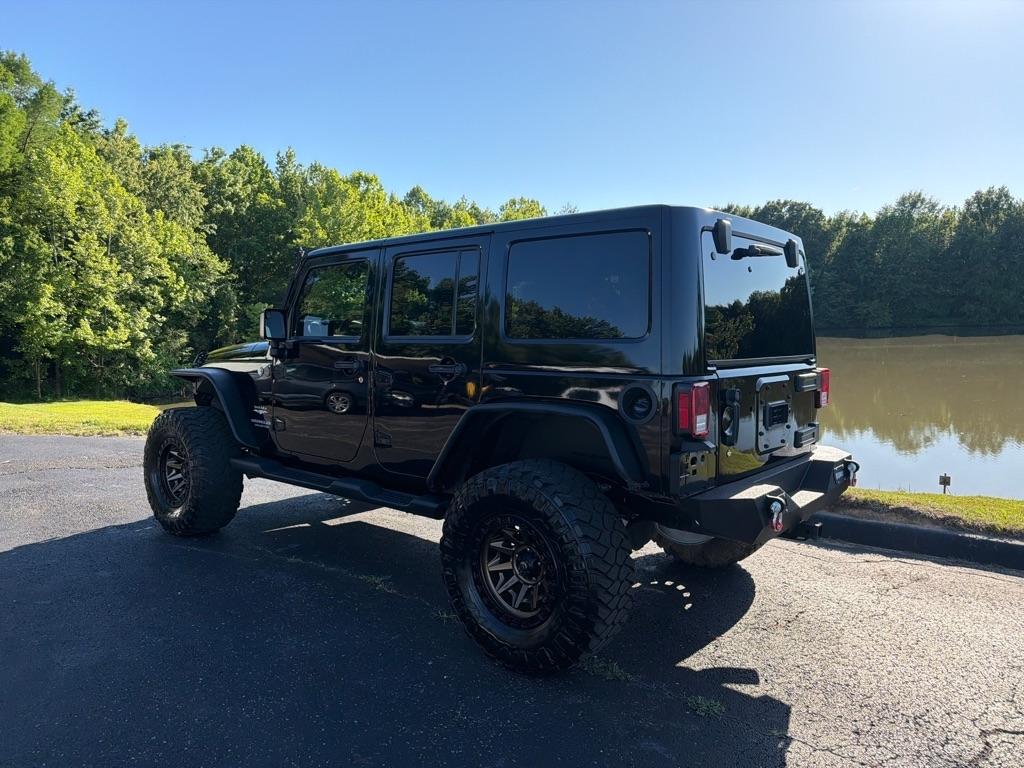 Jeep Wrangler Unlimited 4WD 4dr Sahara 2015
