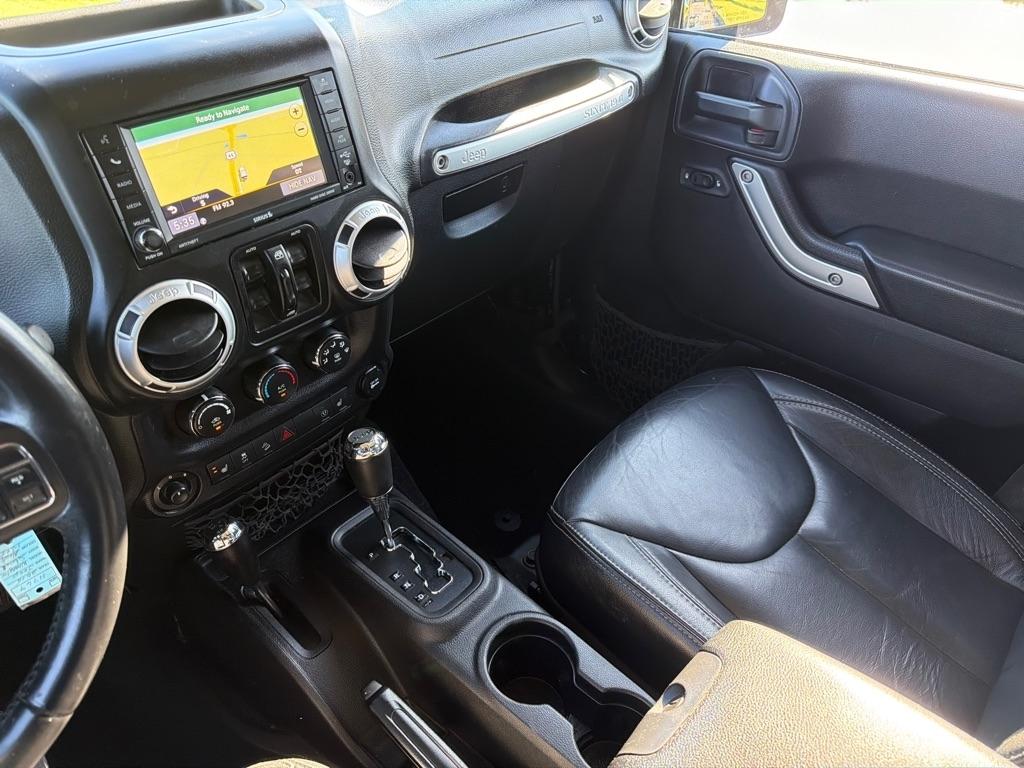 Jeep Wrangler Unlimited 4WD 4dr Sahara 2015