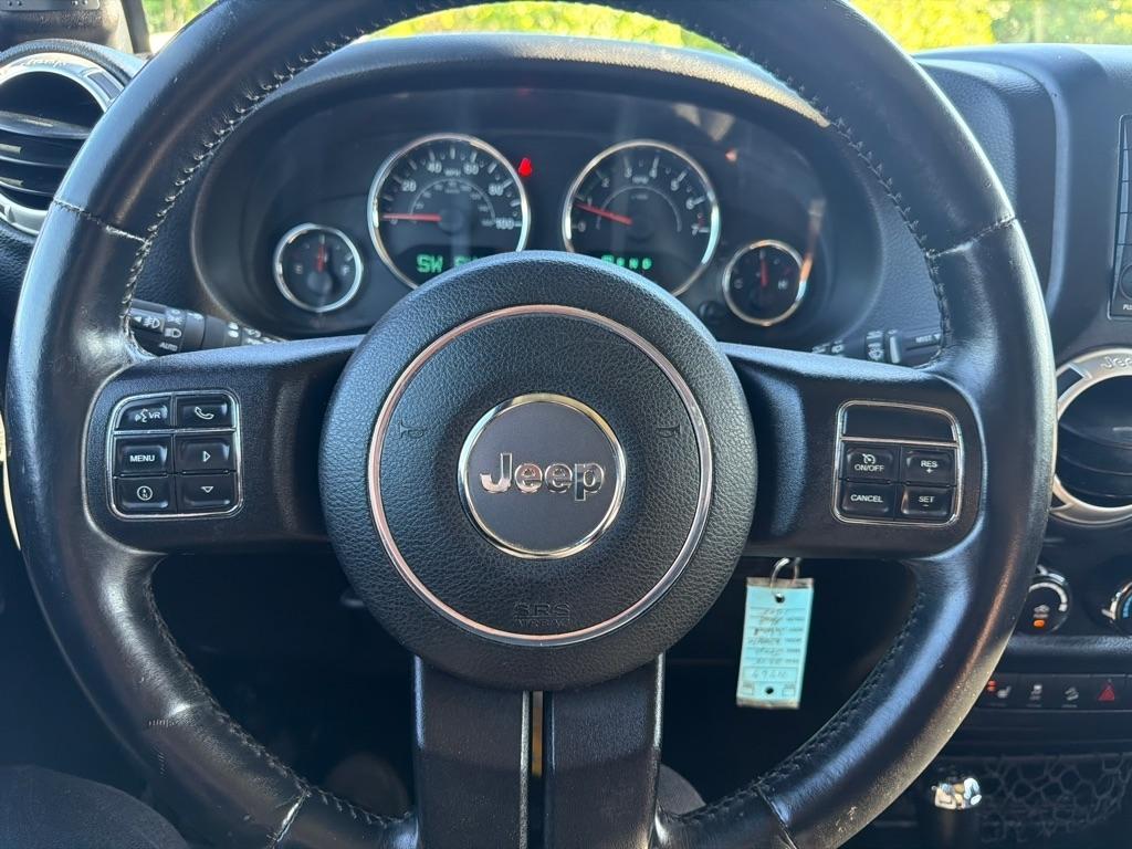 Jeep Wrangler Unlimited 4WD 4dr Sahara 2015