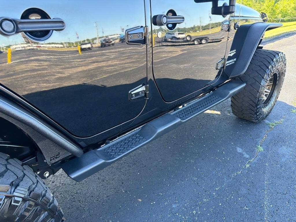 Jeep Wrangler Unlimited 4WD 4dr Sahara 2015