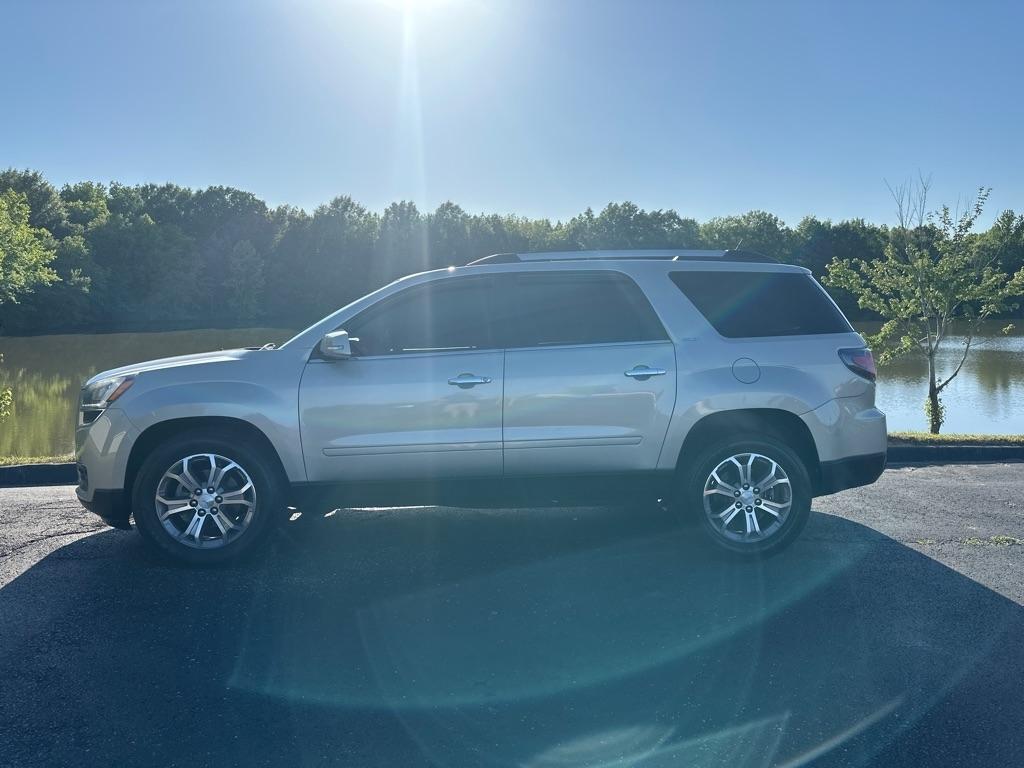 GMC Acadia FWD 4dr SLT w/SLT-1 2015