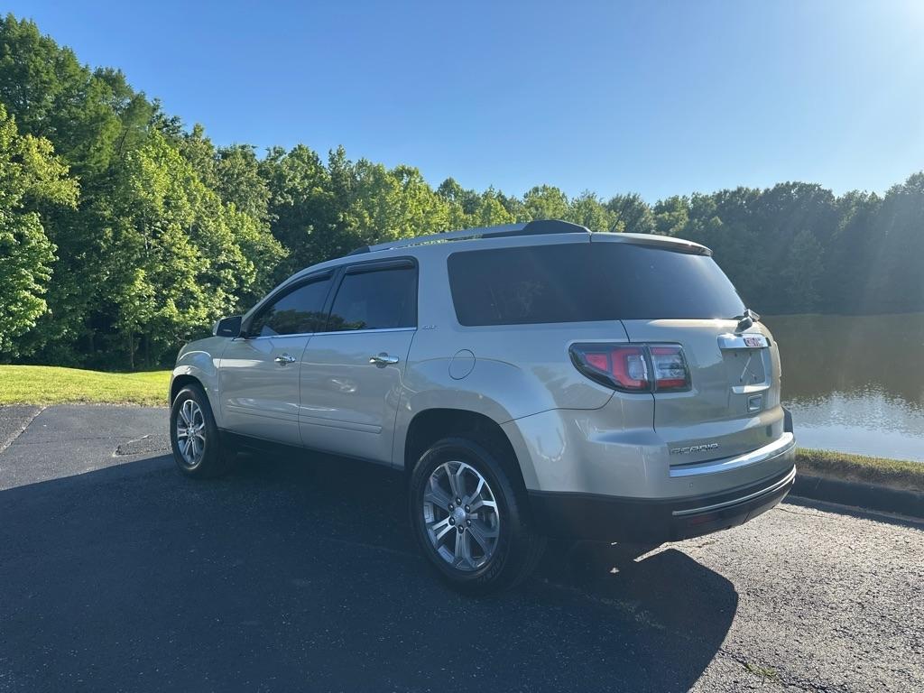 GMC Acadia FWD 4dr SLT w/SLT-1 2015