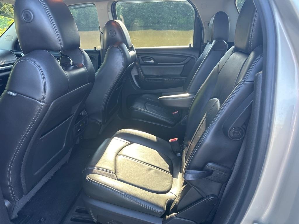 GMC Acadia FWD 4dr SLT w/SLT-1 2015