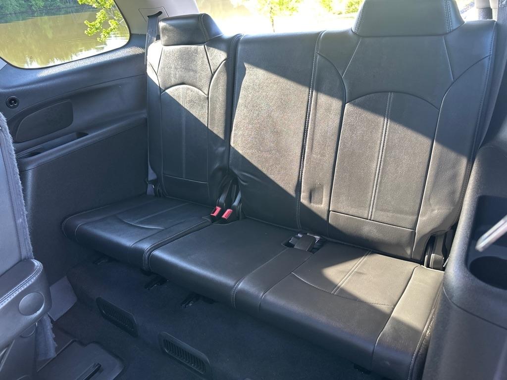 GMC Acadia FWD 4dr SLT w/SLT-1 2015