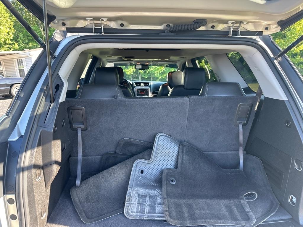 GMC Acadia FWD 4dr SLT w/SLT-1 2015