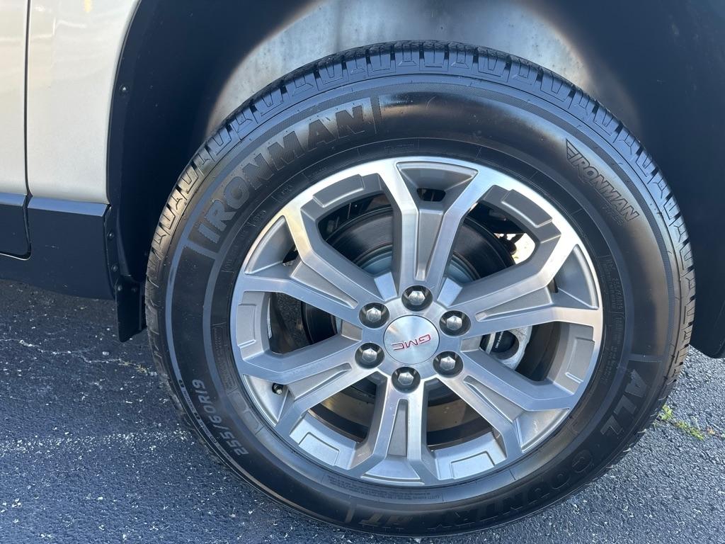 GMC Acadia FWD 4dr SLT w/SLT-1 2015