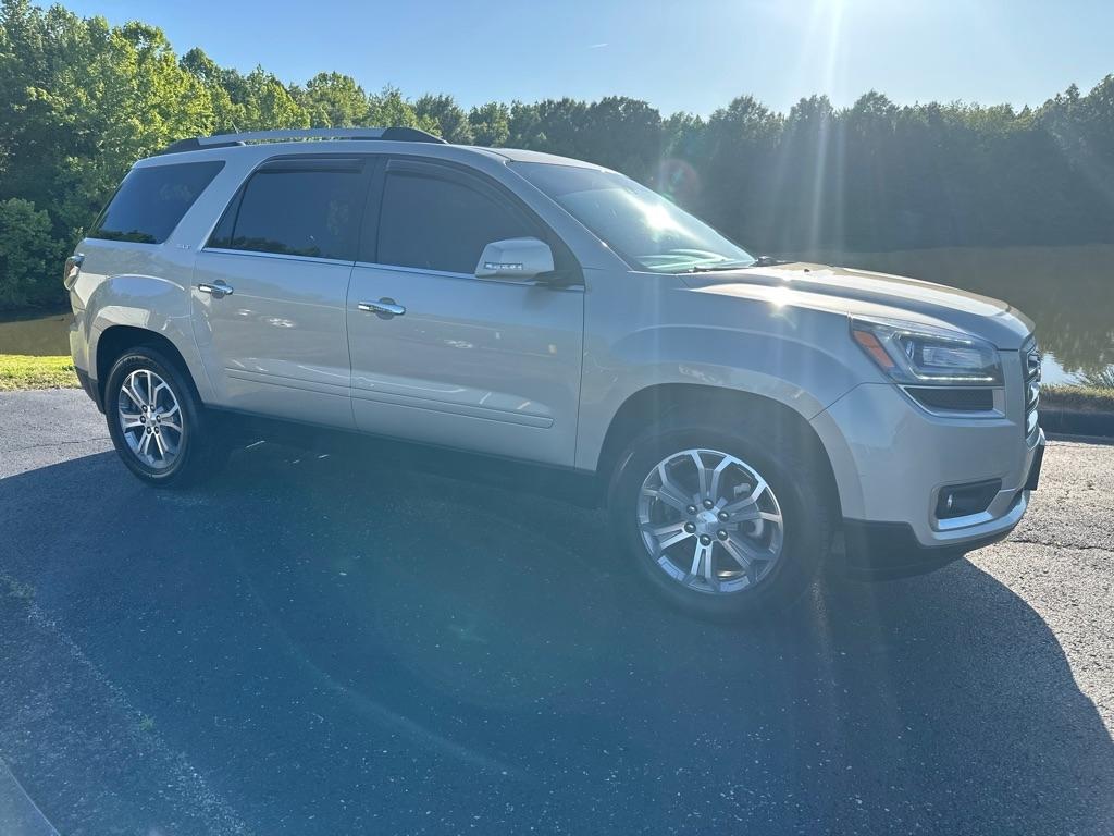GMC Acadia FWD 4dr SLT w/SLT-1 2015