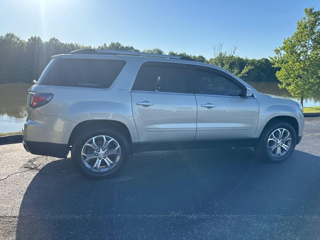 GMC Acadia FWD 4dr SLT w/SLT-1 2015