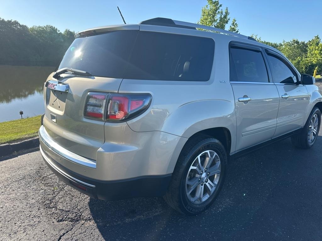 GMC Acadia FWD 4dr SLT w/SLT-1 2015