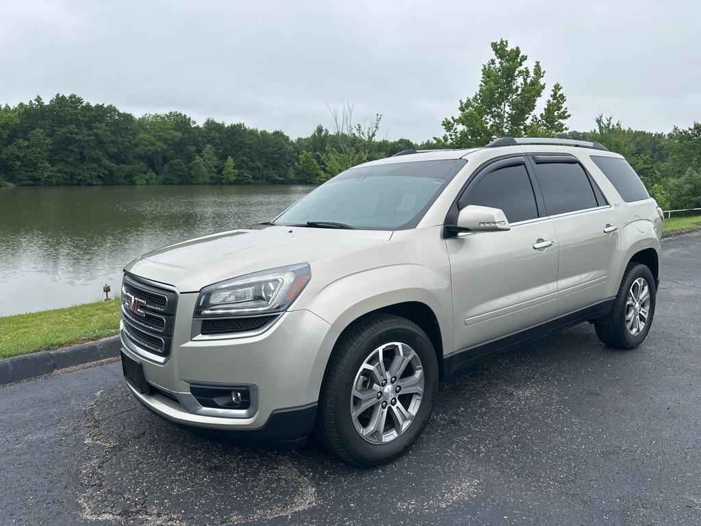GMC Acadia FWD 4dr SLT w/SLT-1 2015