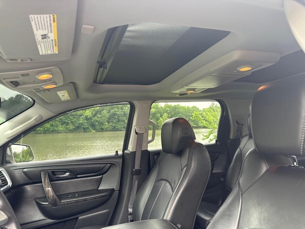 GMC Acadia FWD 4dr SLT w/SLT-1 2015