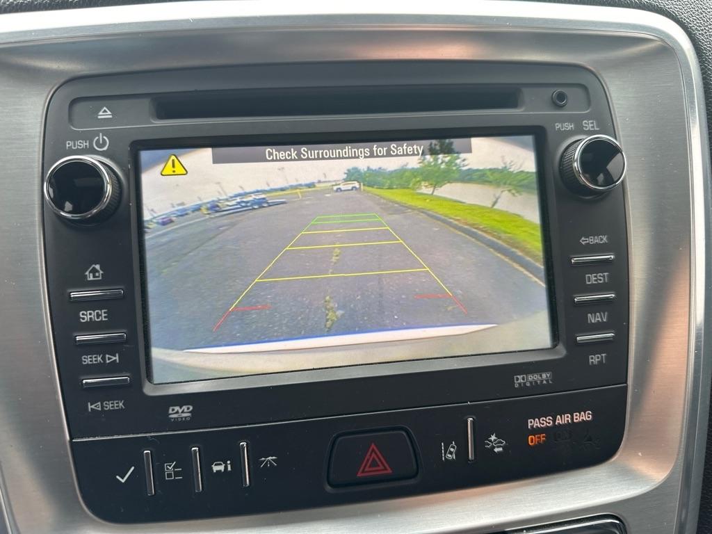 GMC Acadia FWD 4dr SLT w/SLT-1 2015