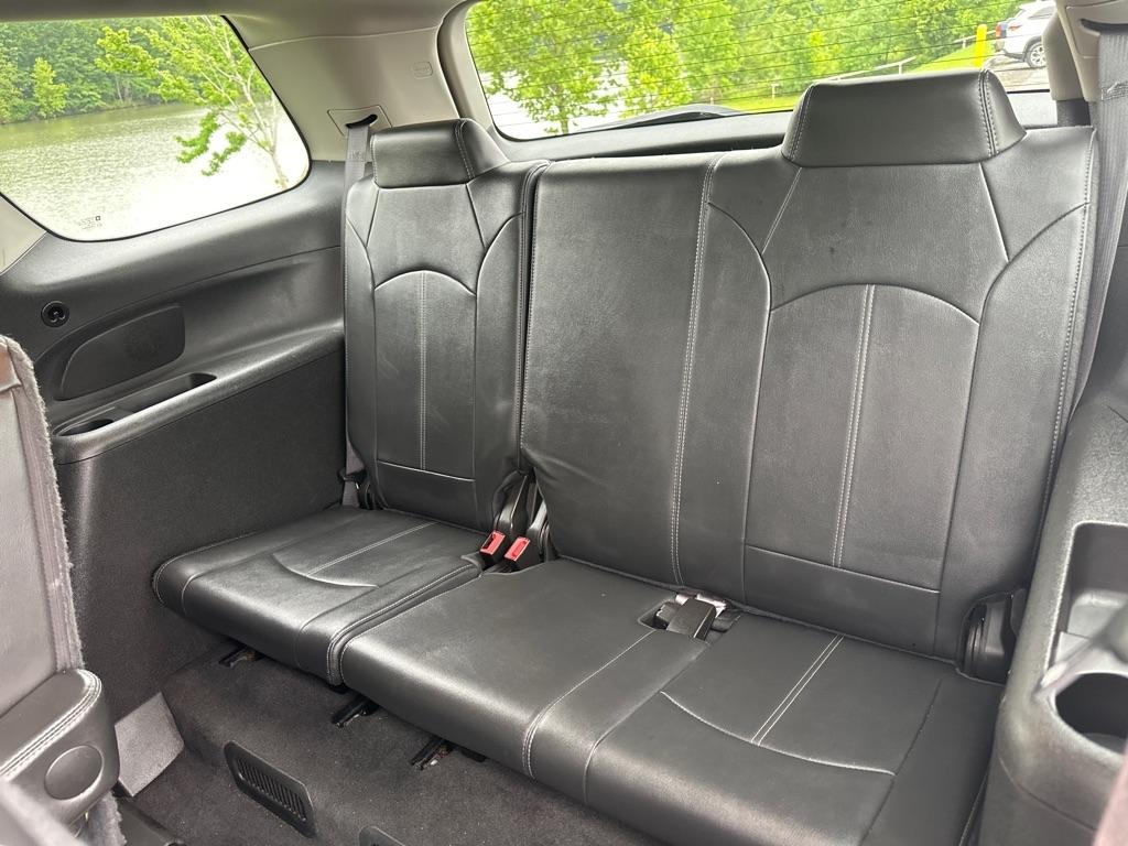 GMC Acadia FWD 4dr SLT w/SLT-1 2015