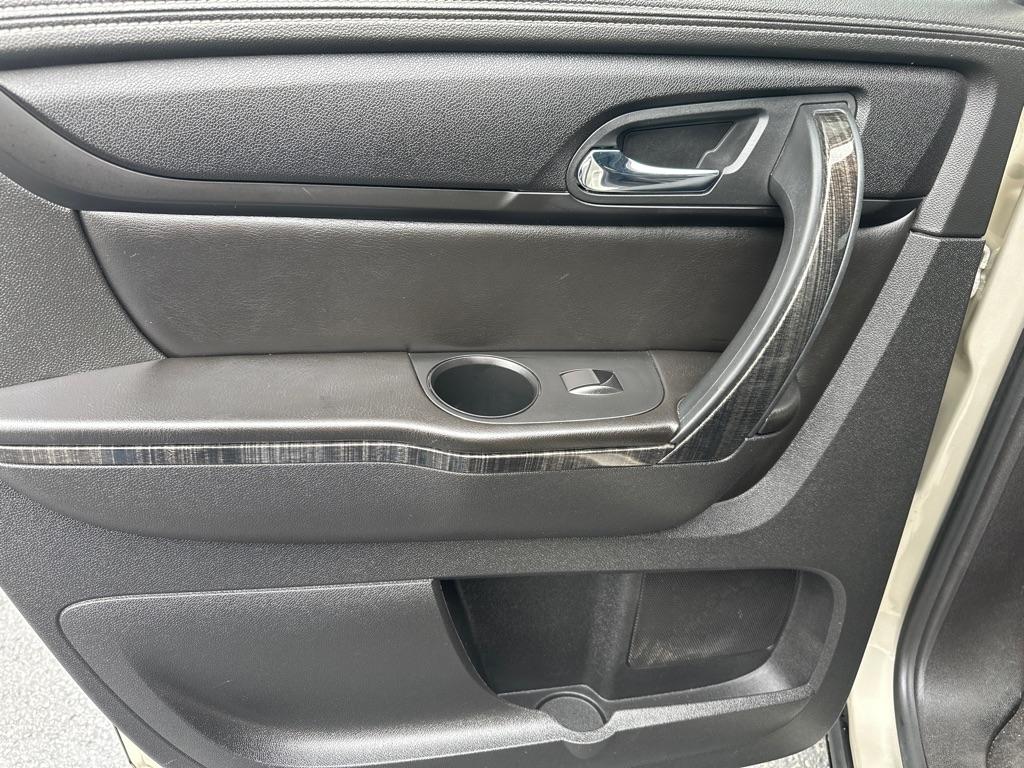 GMC Acadia FWD 4dr SLT w/SLT-1 2015