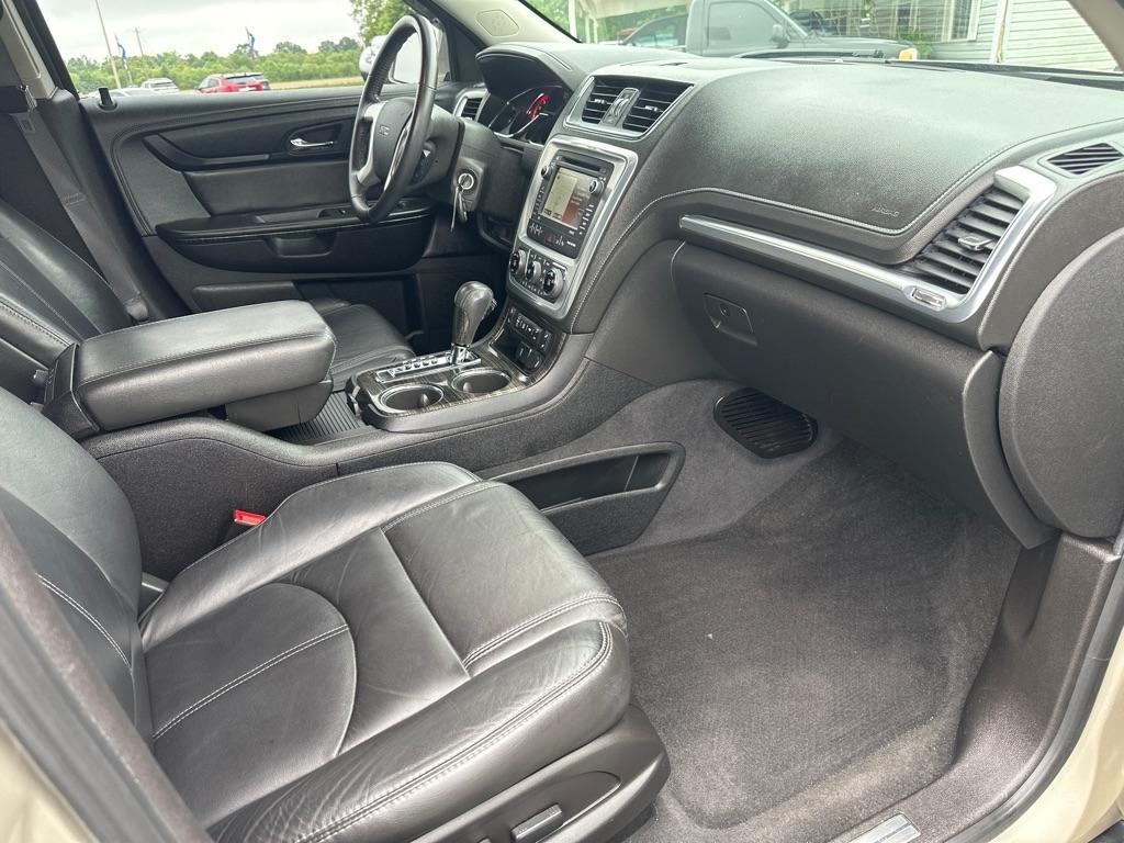 GMC Acadia FWD 4dr SLT w/SLT-1 2015