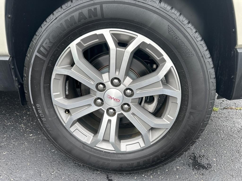 GMC Acadia FWD 4dr SLT w/SLT-1 2015
