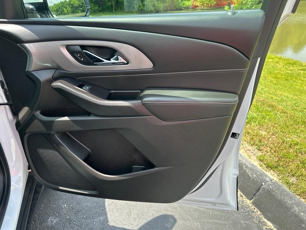 Chevrolet Traverse FWD 4dr LT Leather 2020
