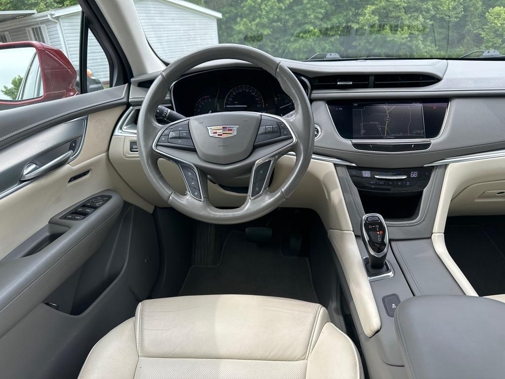 Cadillac XT5 FWD 4dr Luxury 2019