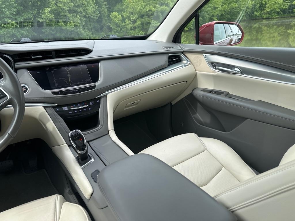Cadillac XT5 FWD 4dr Luxury 2019