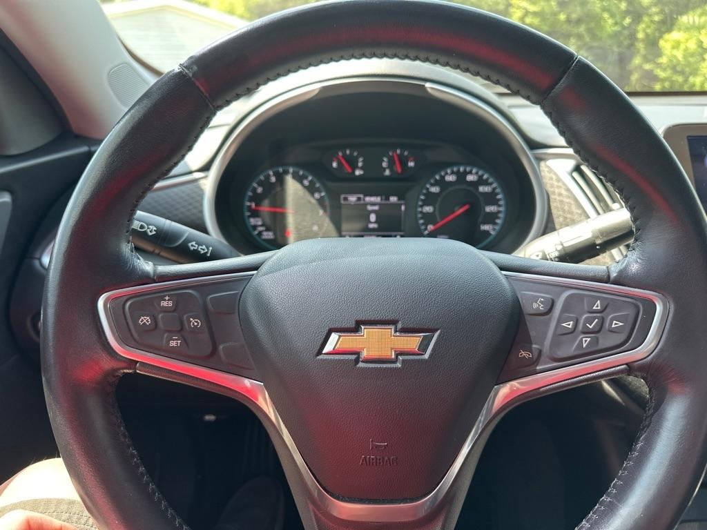 Chevrolet Malibu 4dr Sdn RS 2022