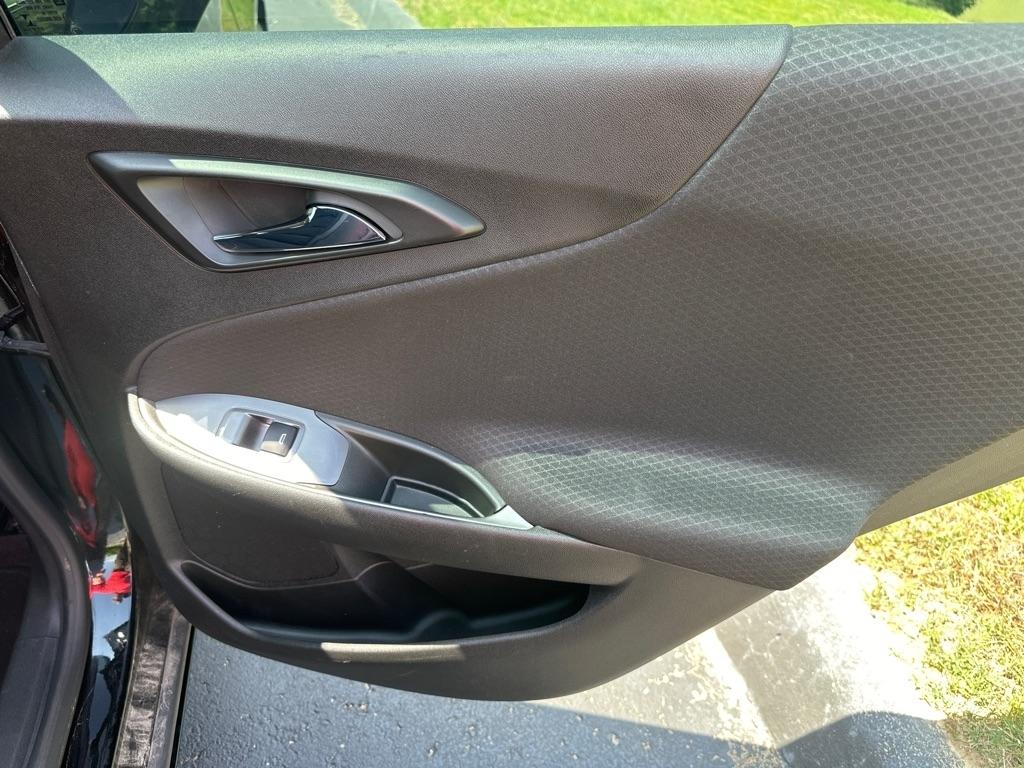 Chevrolet Malibu 4dr Sdn RS 2022