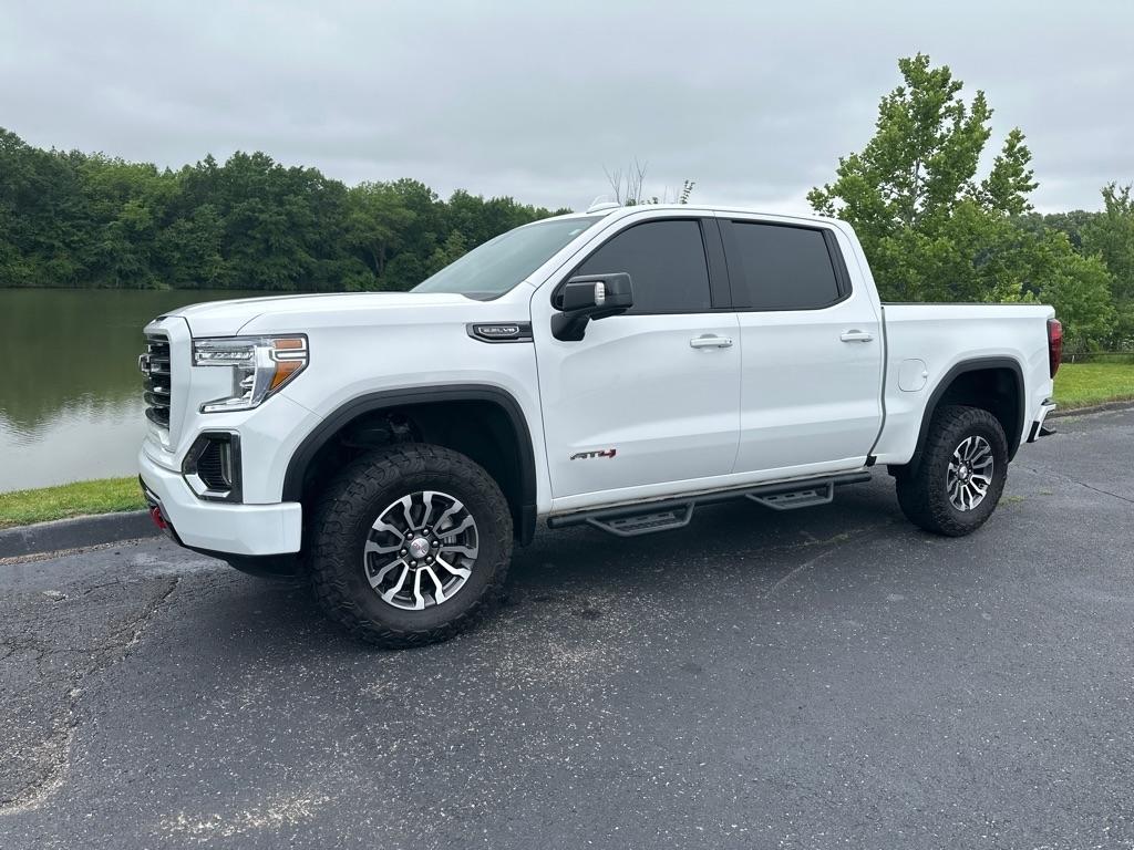 GMC Sierra 1500 4WD Crew Cab 147" AT4 2021