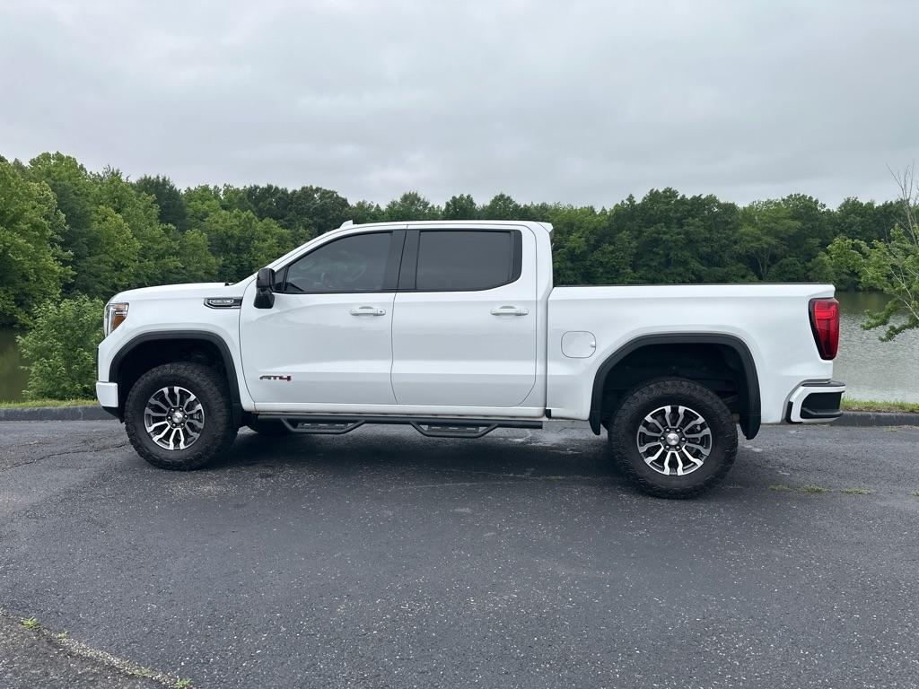 GMC Sierra 1500 4WD Crew Cab 147" AT4 2021