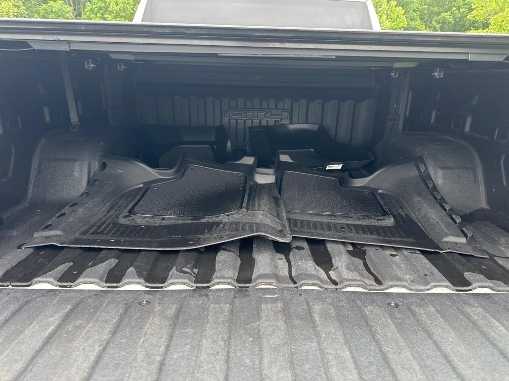 GMC Sierra 1500 4WD Crew Cab 147" AT4 2021