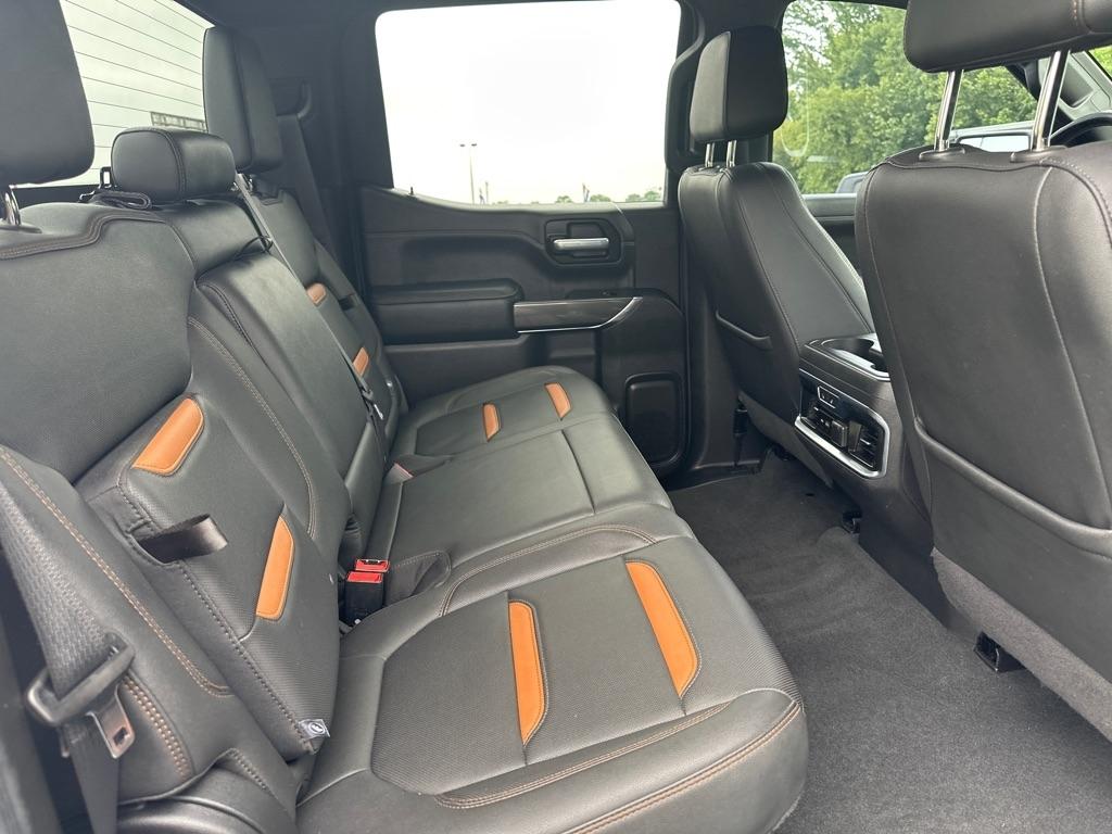 GMC Sierra 1500 4WD Crew Cab 147" AT4 2021
