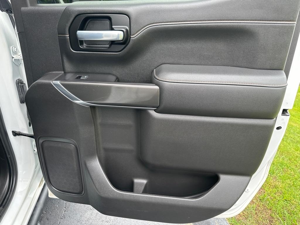 GMC Sierra 1500 4WD Crew Cab 147" AT4 2021