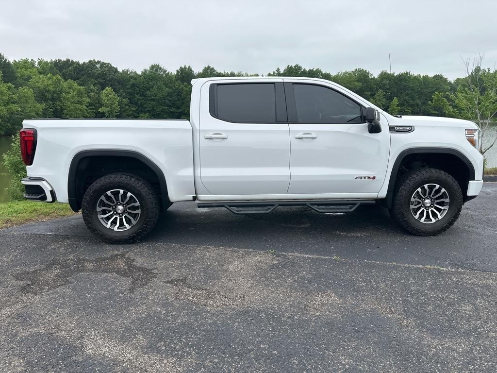 GMC Sierra 1500 4WD Crew Cab 147" AT4 2021