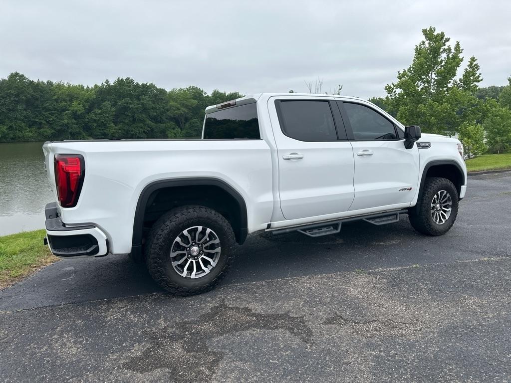 GMC Sierra 1500 4WD Crew Cab 147" AT4 2021