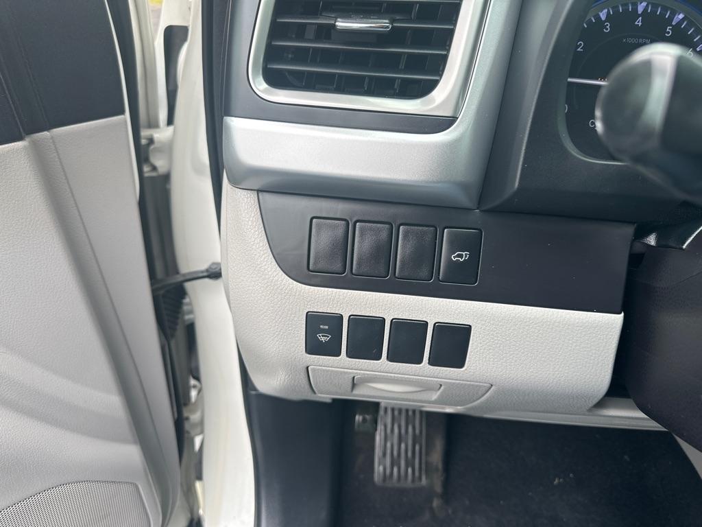 Toyota Highlander AWD 4dr V6 XLE (Natl) 2015