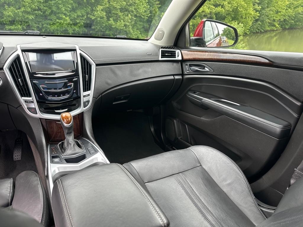 Cadillac SRX FWD 4dr Luxury Collection 2016