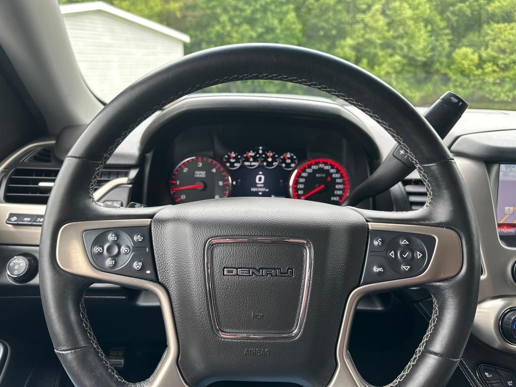 GMC Yukon 4WD 4dr Denali 2015
