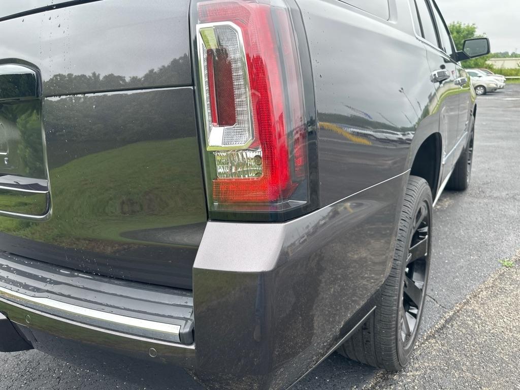 GMC Yukon 4WD 4dr Denali 2015