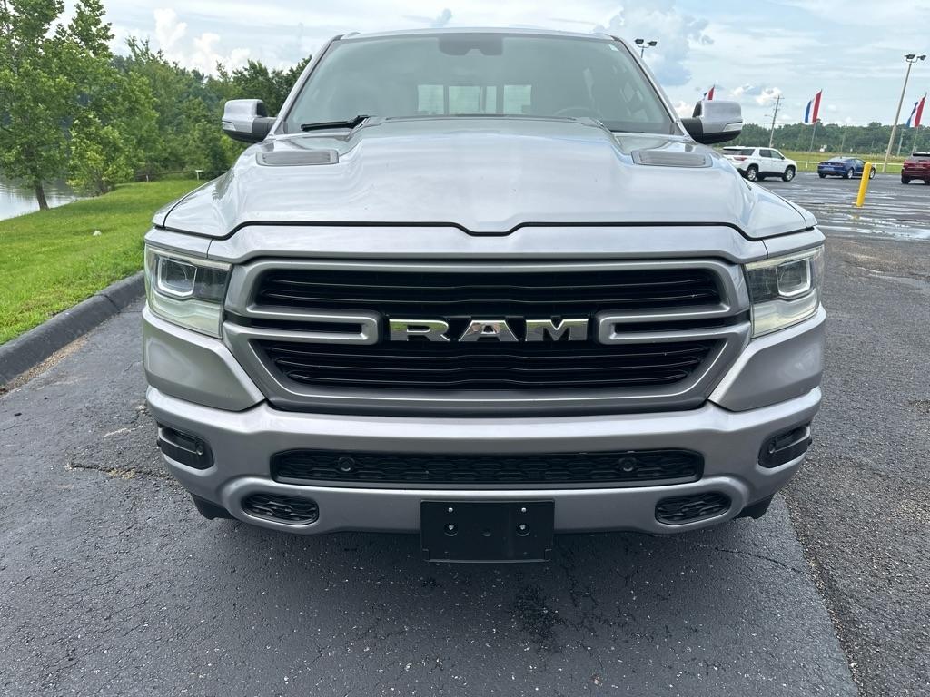 RAM 1500 Laramie 4x4 Crew Cab 5'7" Box 2022