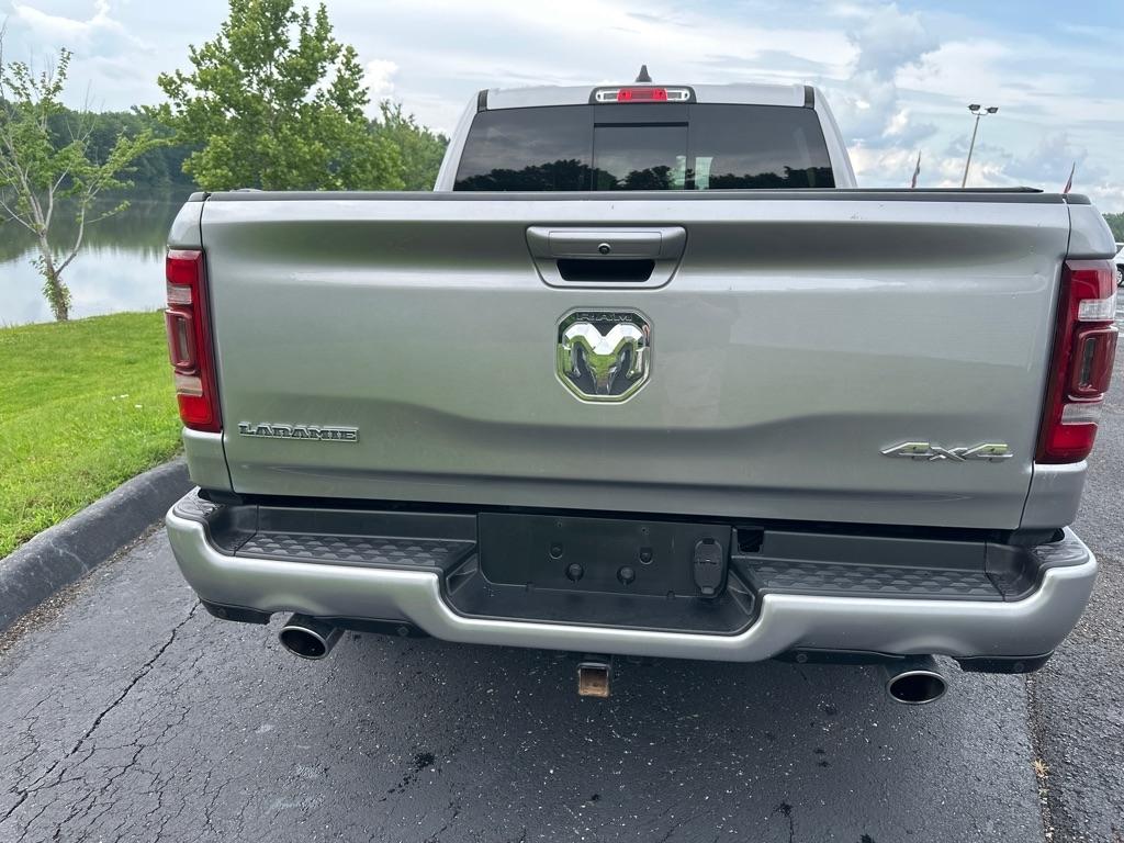 RAM 1500 Laramie 4x4 Crew Cab 5'7" Box 2022