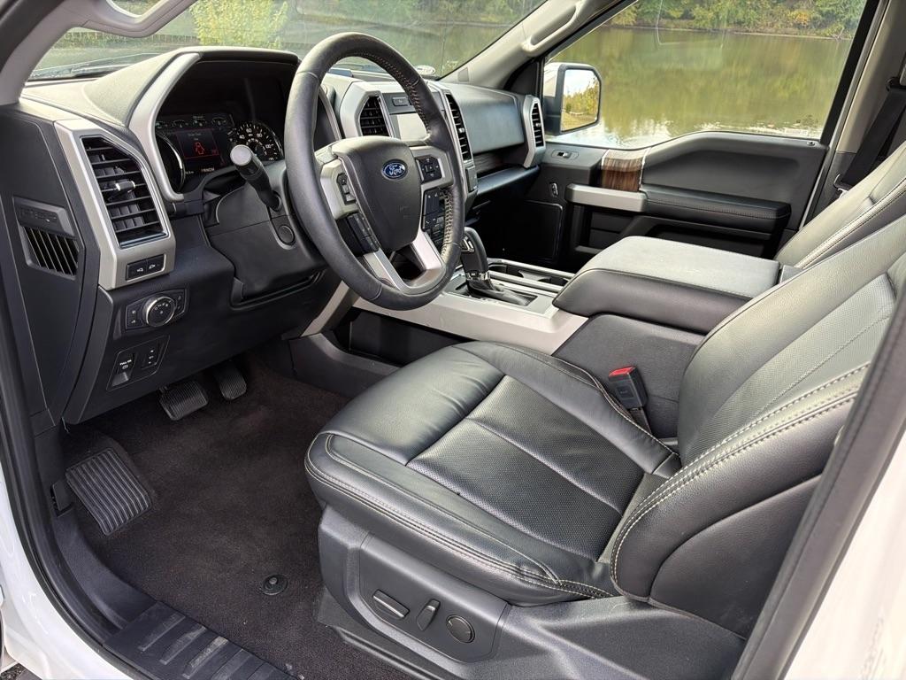 Ford F-150 SuperCrew 139" Lariat 4WD 2020