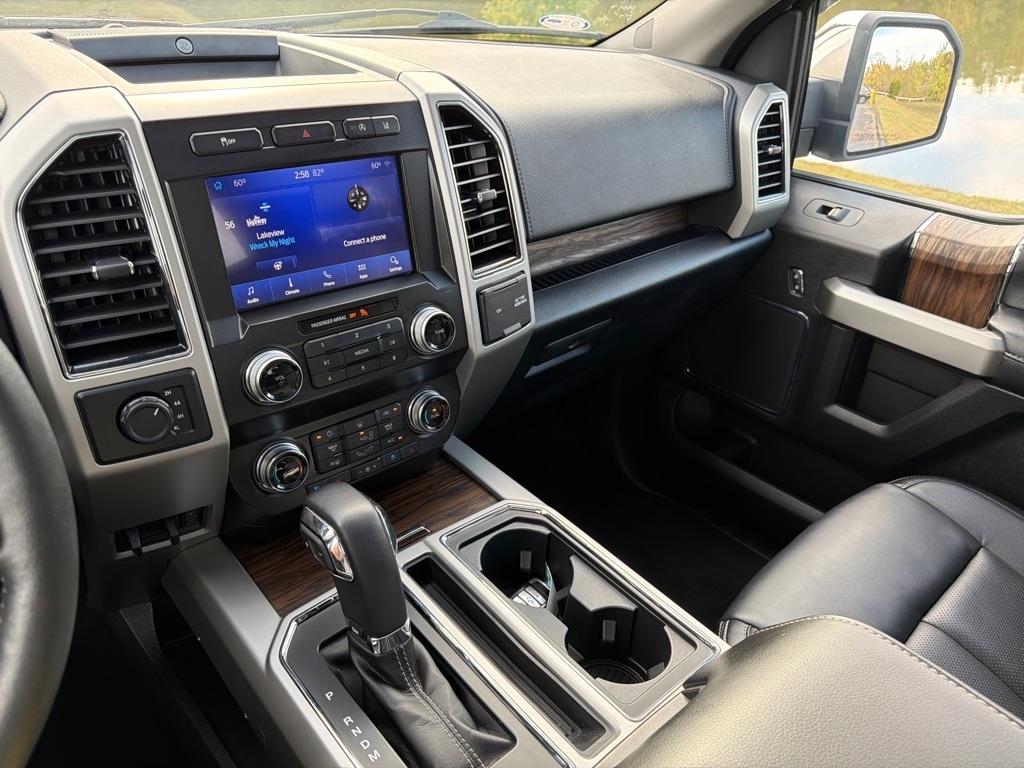 Ford F-150 SuperCrew 139" Lariat 4WD 2020