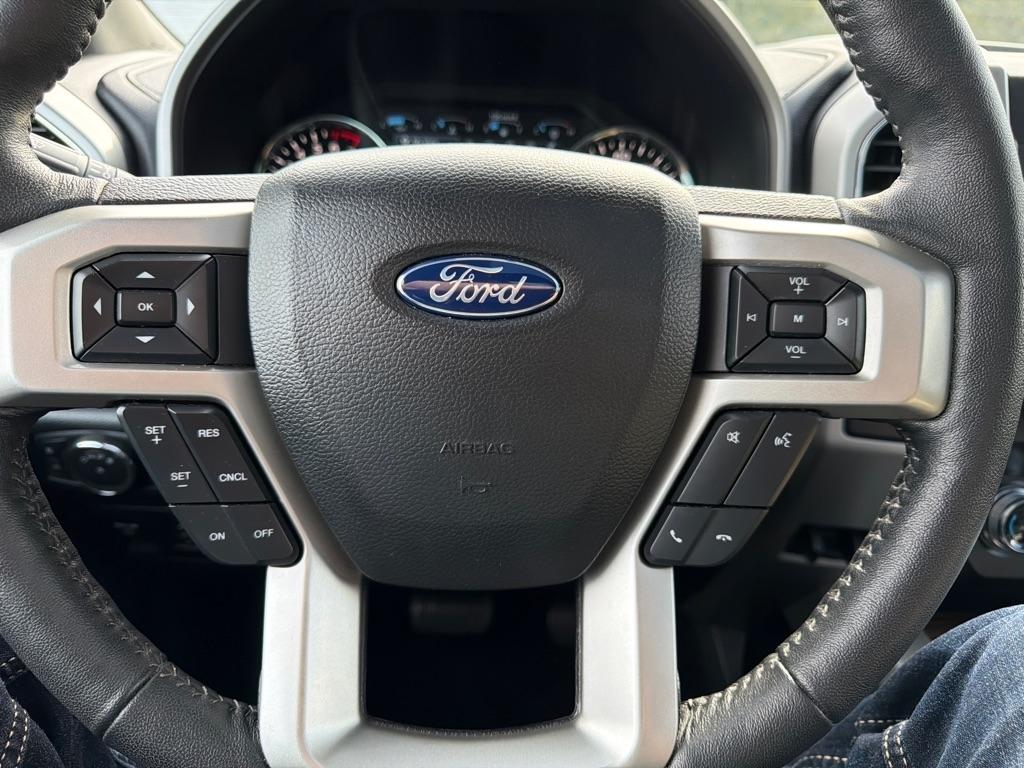 Ford F-150 SuperCrew 139" Lariat 4WD 2020