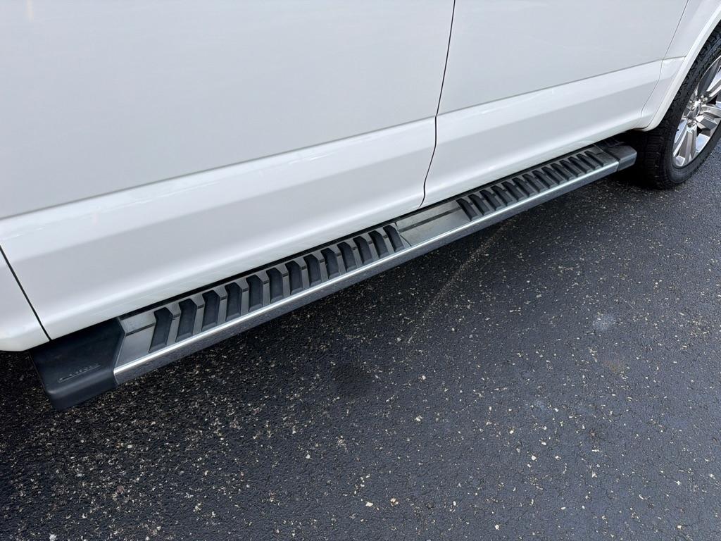 Ford F-150 SuperCrew 139" Lariat 4WD 2020