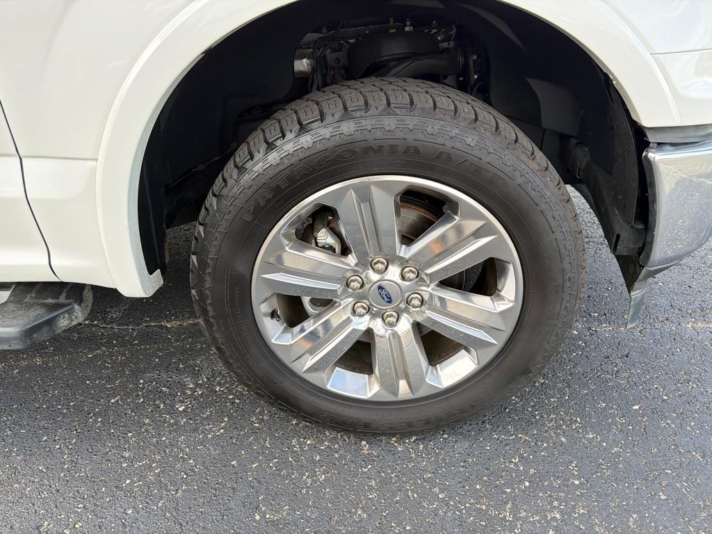 Ford F-150 SuperCrew 139" Lariat 4WD 2020