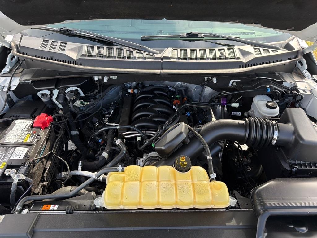 Ford F-150 SuperCrew 139" Lariat 4WD 2020