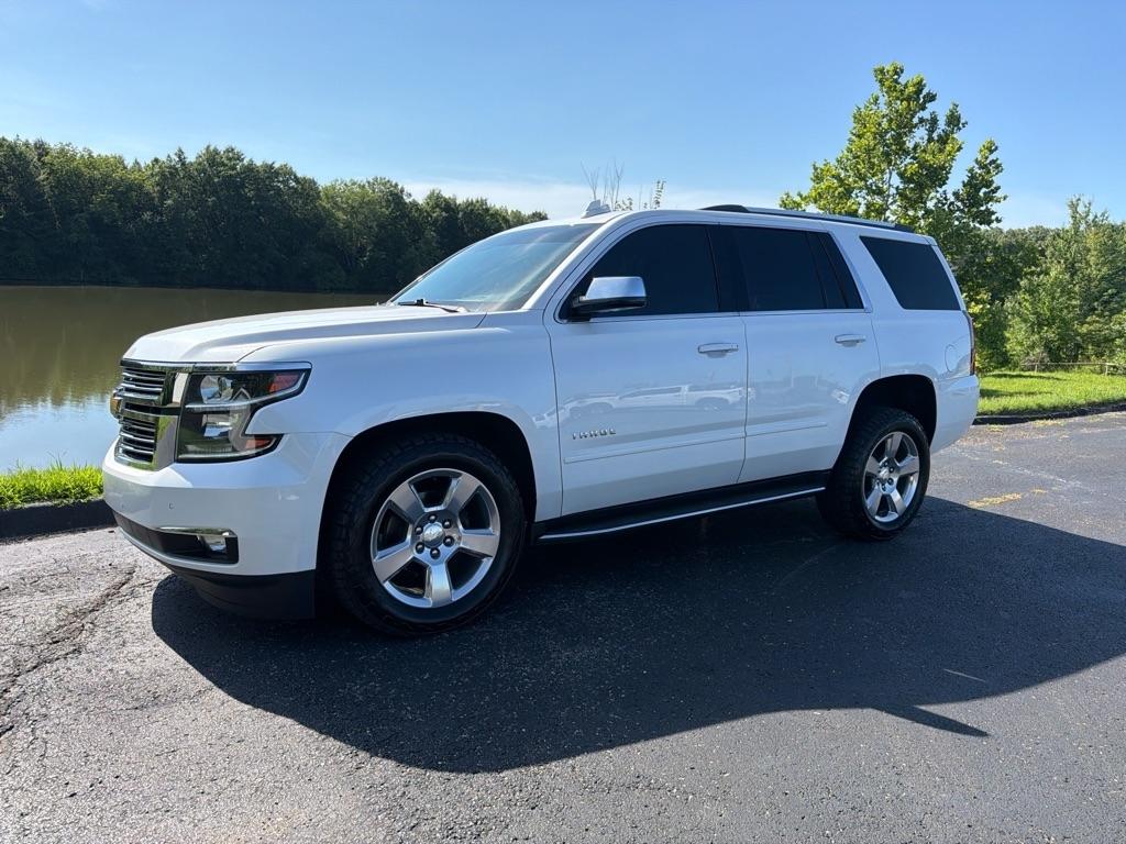 Chevrolet Tahoe 4WD 4dr Premier 2020