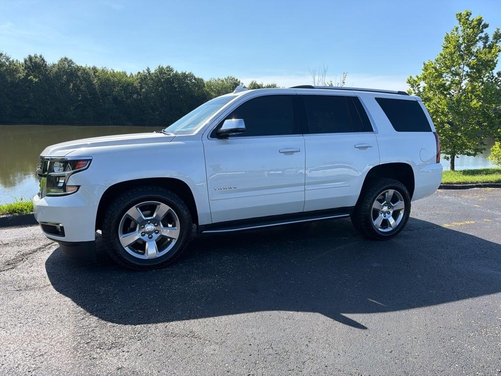 Chevrolet Tahoe 4WD 4dr Premier 2020