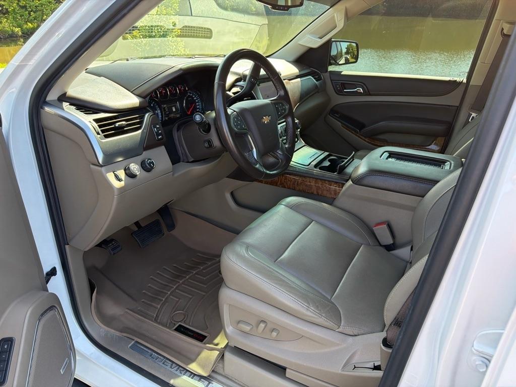 Chevrolet Tahoe 4WD 4dr Premier 2020