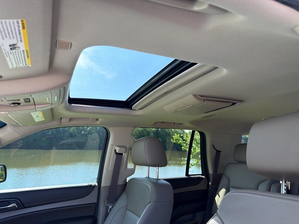Chevrolet Tahoe 4WD 4dr Premier 2020